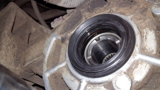 Замена сальника привода Subaru Pleo Plus  в Жуковском
